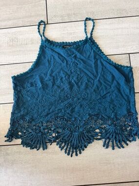 Kendall & Kylie Teal Crochet-Trim Lace Hem Cami